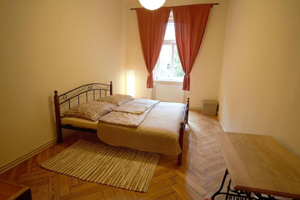 Comfort 2Bedrooms Quite Place!-Vinohrady Praha Eksteriør bilde